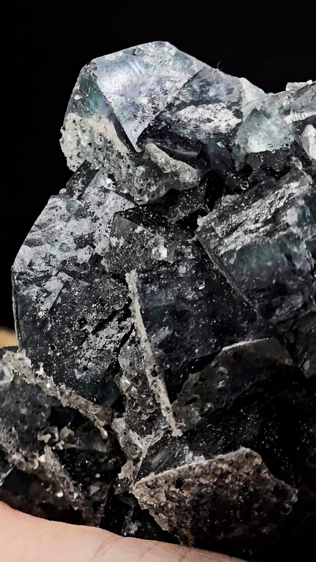 Nigerian Color Changing Fluorite w Druzy Jacket