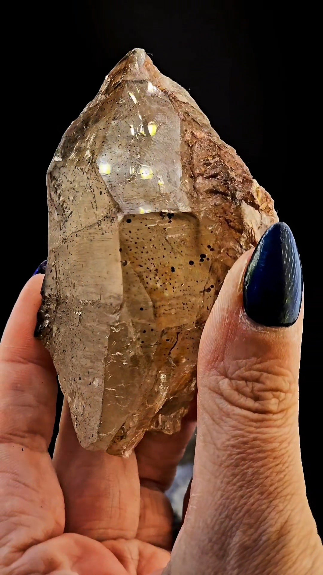 Mondo Magic From Tanzania Painter Style Hematite Flecks