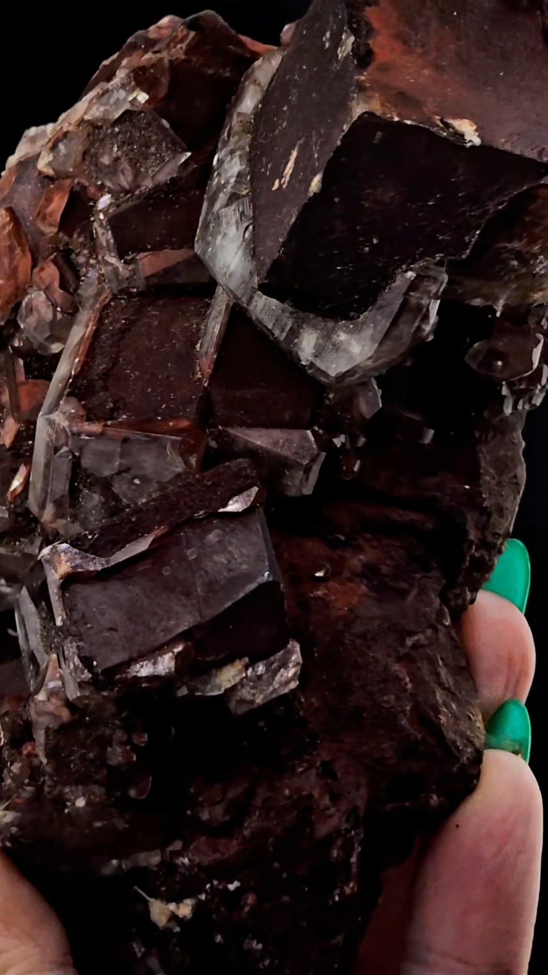 Hematite Included Calcite from Hubei Daye, China