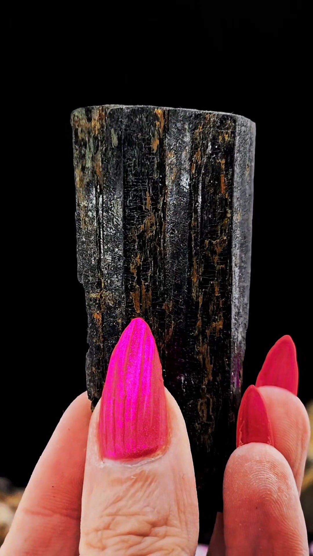 Twinned Aegerine from Malawi