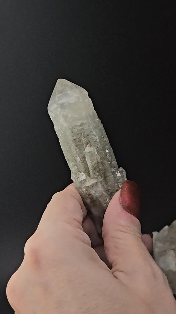 Inner Mongolian Scalenahedral Green Point | Prase Quartz | Hedenbergite Inclusion