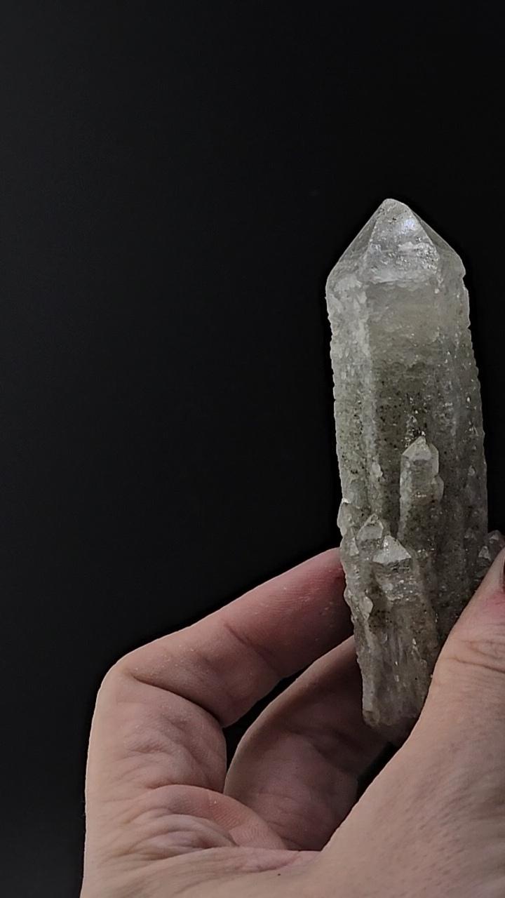 Inner Mongolian Scalenahedral Green Point | Prase Quartz | Hedenbergite Inclusion