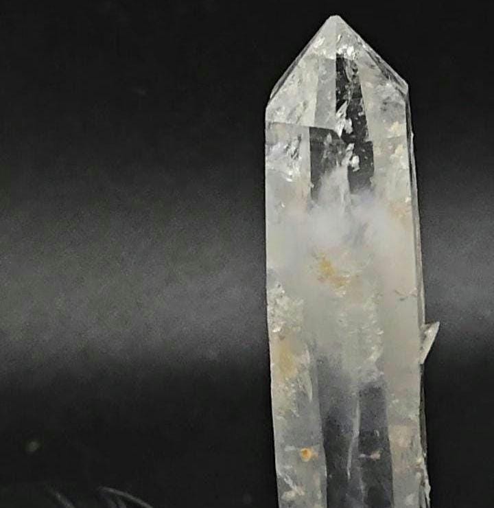 Blue Smoke Point | Small | Cristobalite Included | Cookeite Included | Tyndall Effect