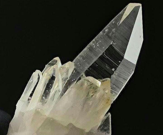Penas Blancas Quartz Cluster | High Clarity & Unique Golden Hue | Rare Collector's Piece | Rare Time Link Shape